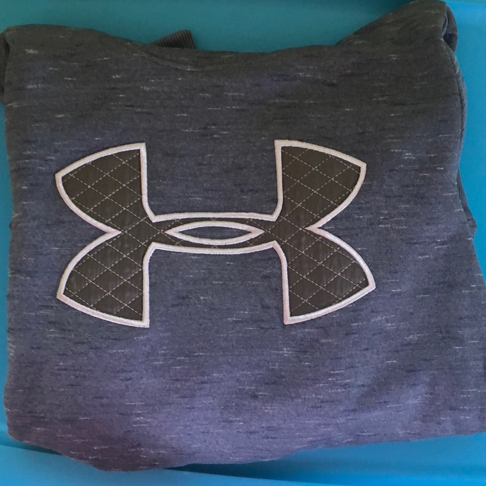 New without tags Small under armour  hoodie